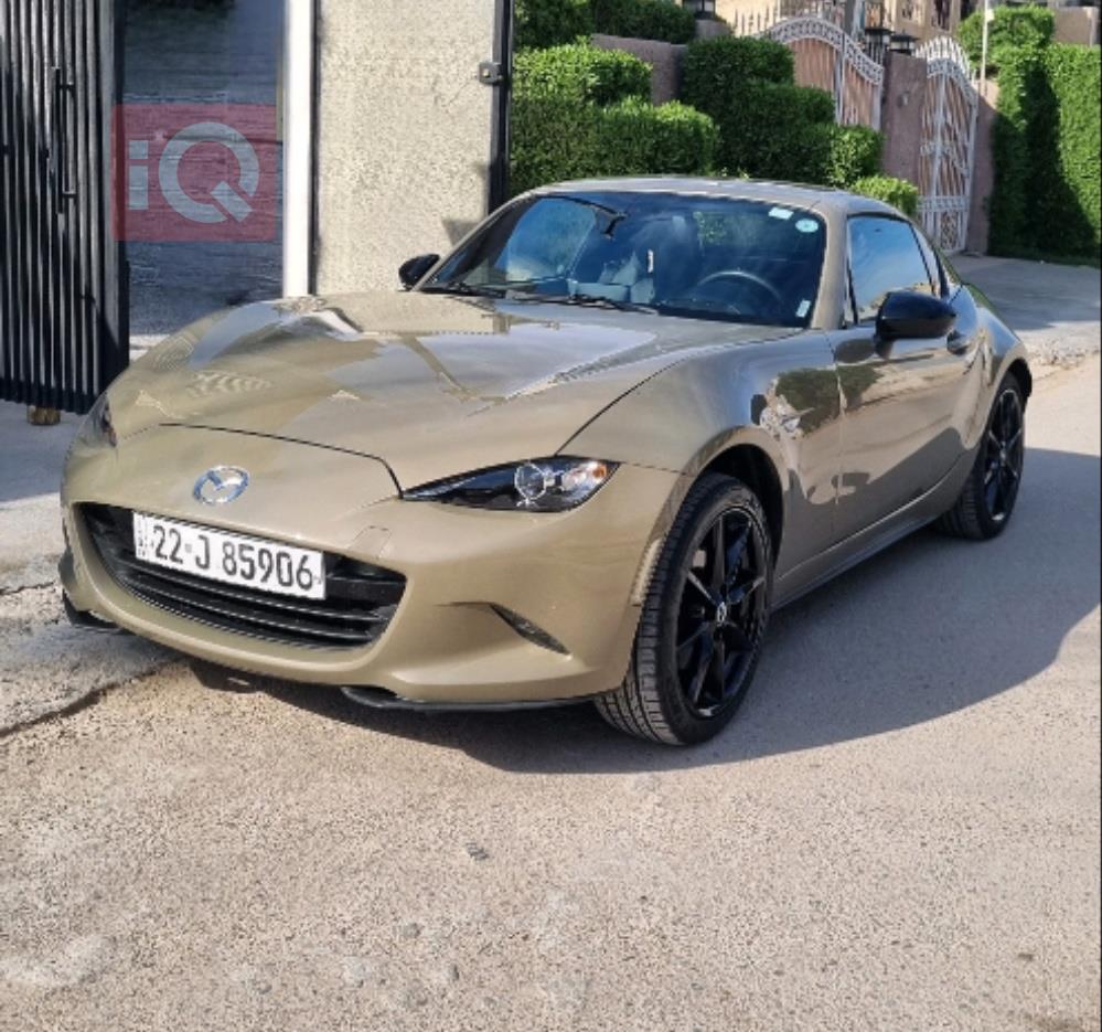 مازدا MX-5 RF